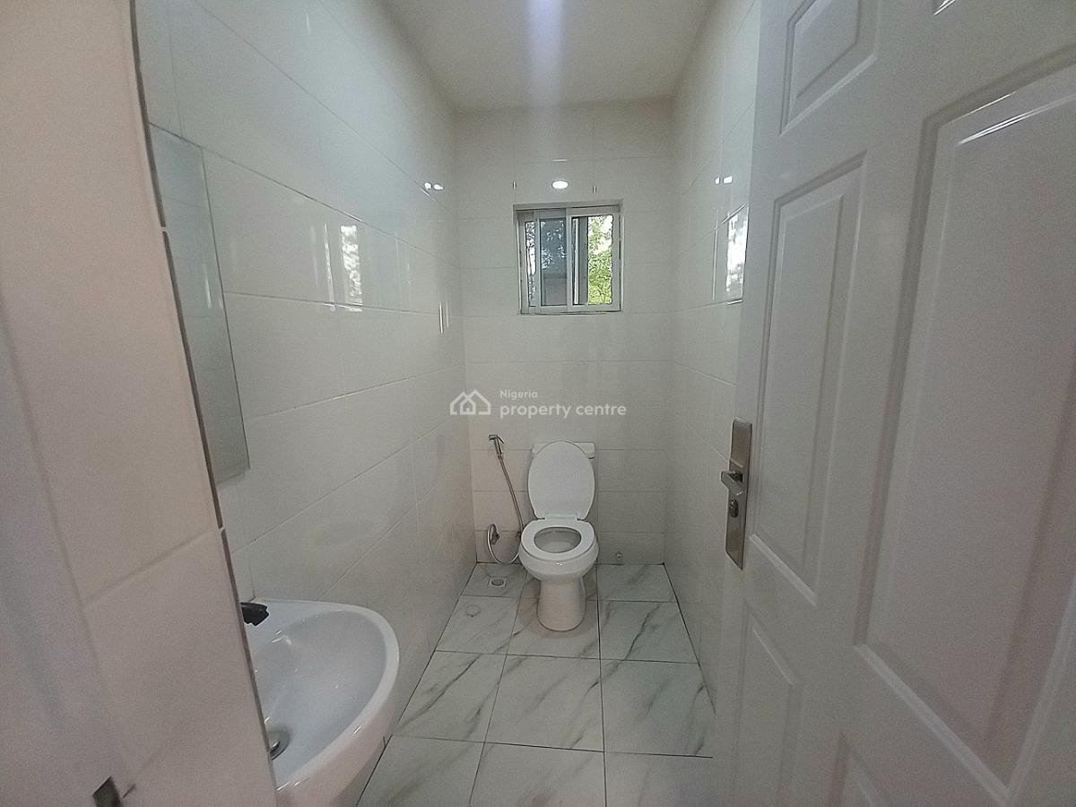 New Serviced & Partially Furnished 1-bedroom Penthouse + Pool, Wuse 2, Abuja, Flat / Apartment for Rent