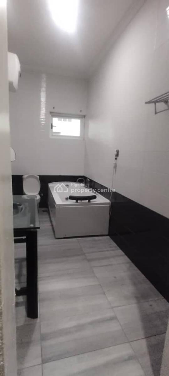 Luxury 3 Bedroom Flat with a Room Bq, Off Olusegun Aina, Parkview, Ikoyi, Lagos, Flat / Apartment for Rent