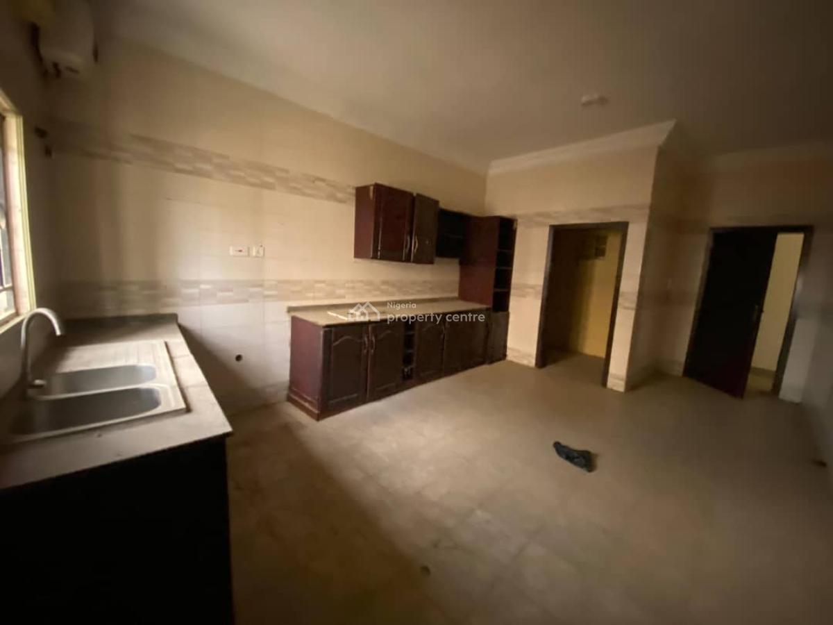 Lovely 4 Bedroom Semi-detached Duplex with Bq, Wuye, Abuja, Semi-detached Duplex for Rent