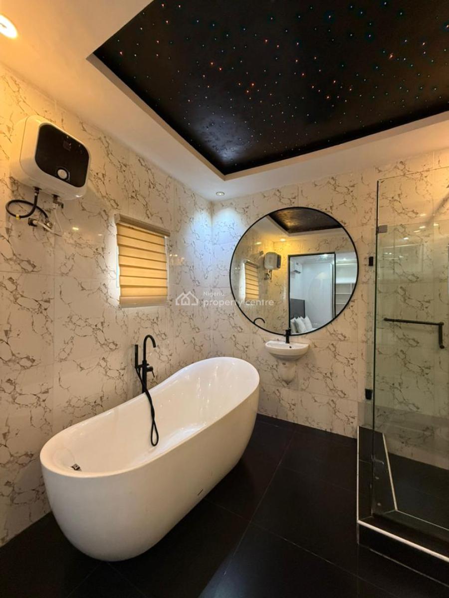 Luxe 1 Bedroom with Jacuzzi & Red-room, Chevron, Lekki, Lagos, Flat / Apartment Short Let