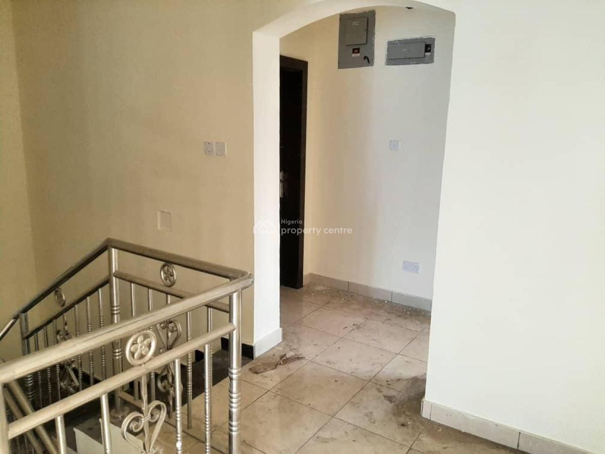 Serene 3 Bedroom Duplex, Off Freedom Way, Lekki Phase 1, Lekki, Lagos, Semi-detached Duplex for Rent