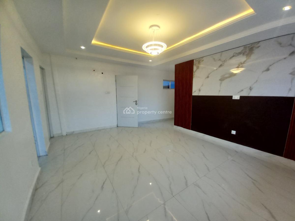 New Serviced & Partially Furnished 2-bedroom Penthouse + Pool, Wuse 2, Abuja, Flat / Apartment for Rent