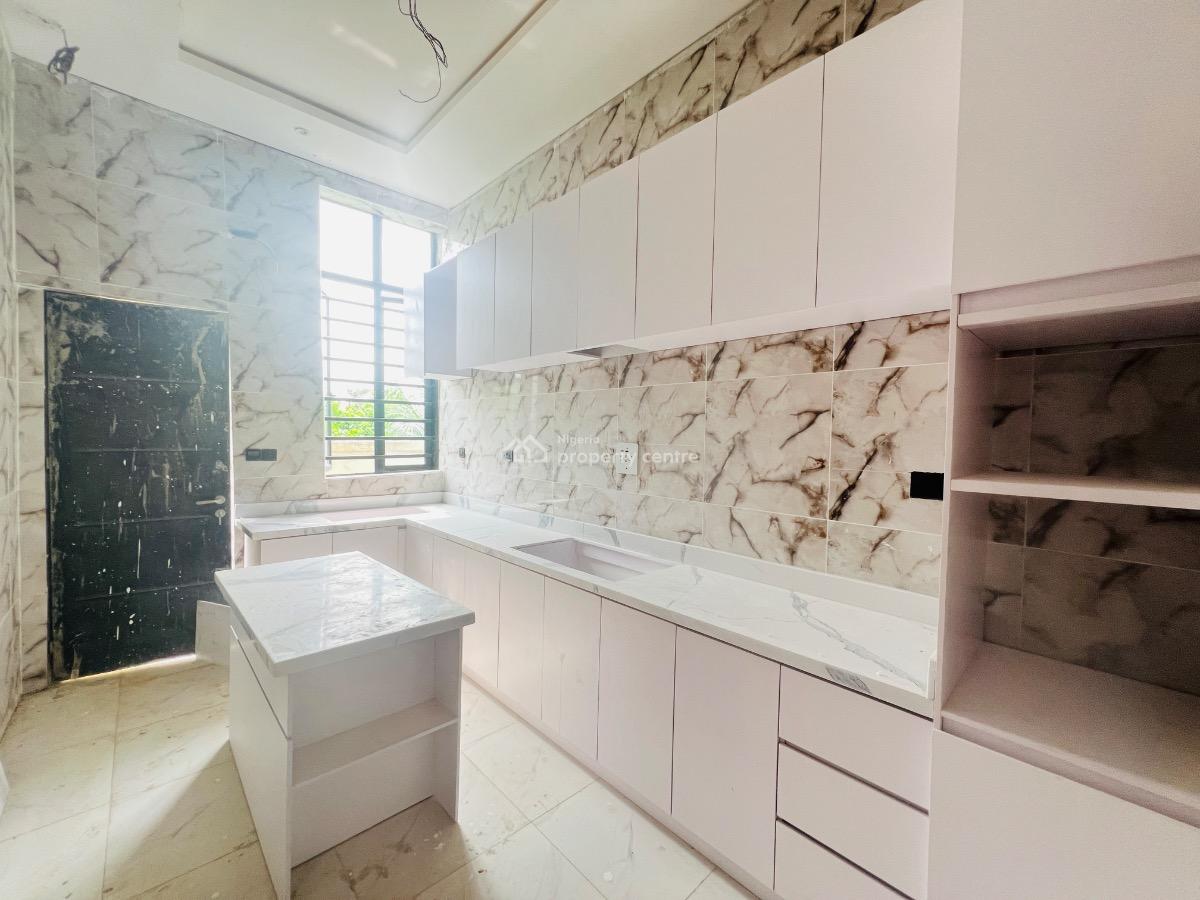 Lovely 3 Bedroom Terrace with Bq, Orchid Road, Lekki Phase 2, Lekki, Lagos, Terraced Duplex for Sale