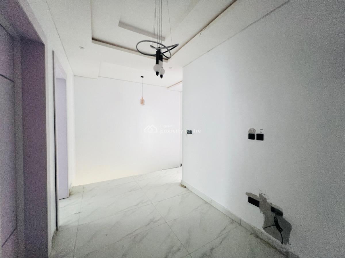 Lovely 3 Bedroom Terrace with Bq, Orchid Road, Lekki Phase 2, Lekki, Lagos, Terraced Duplex for Sale