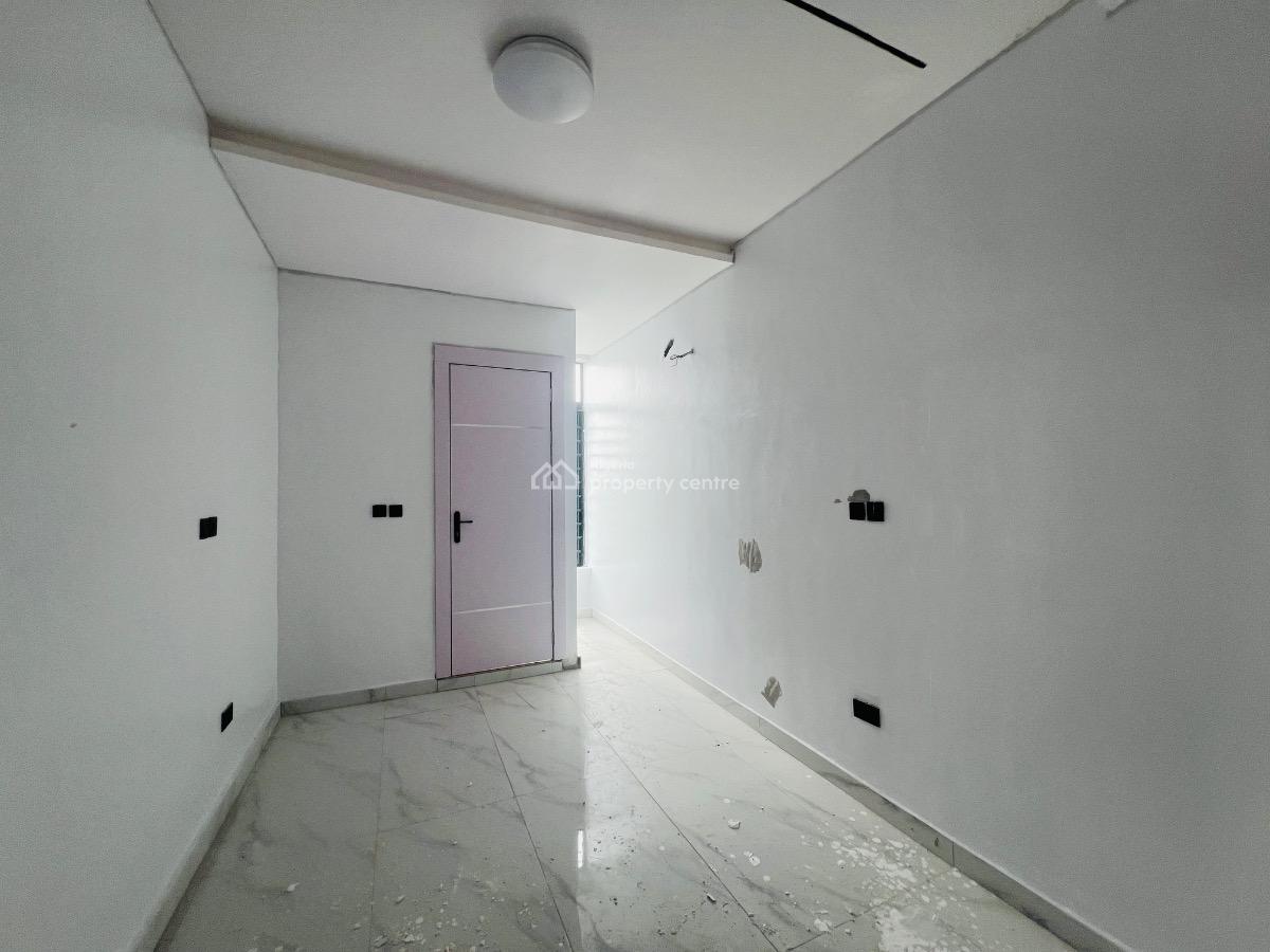 Lovely 3 Bedroom Terrace with Bq, Orchid Road, Lekki Phase 2, Lekki, Lagos, Terraced Duplex for Sale