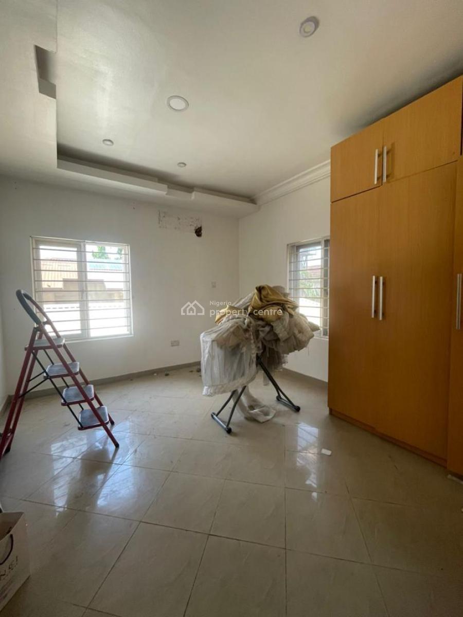 Self Service Smart Looking Spacious 3 Bedroom Apartment, Lekki Phase 1, Lekki, Lagos, Flat / Apartment for Rent