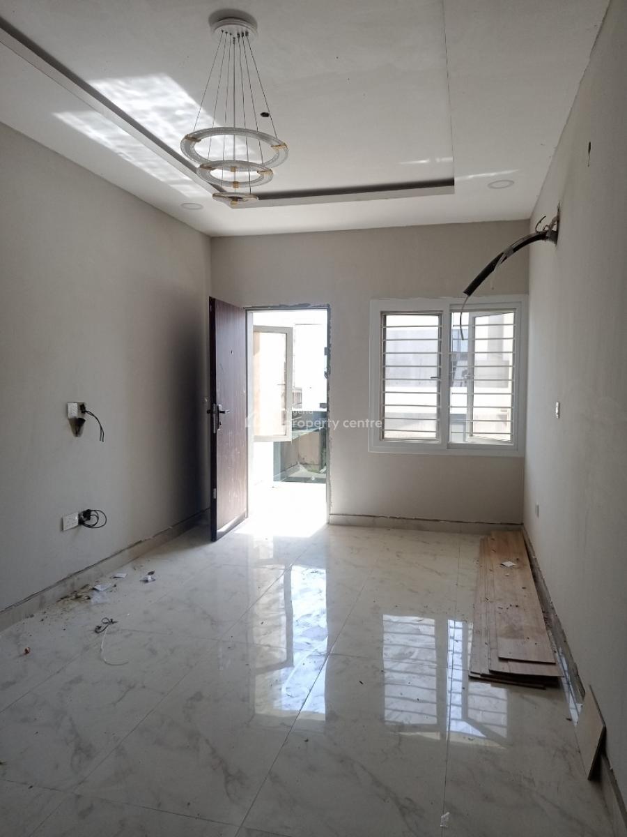Newly Built 4 Bedroom Duplex with a Room Boys Quarter, Lekki Phase 2, Lekki, Lagos, Terraced Duplex for Sale