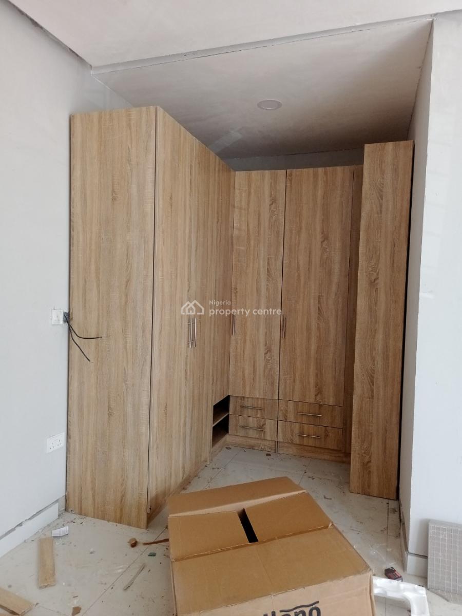 Newly Built 4 Bedroom Duplex with a Room Boys Quarter, Lekki Phase 2, Lekki, Lagos, Terraced Duplex for Sale