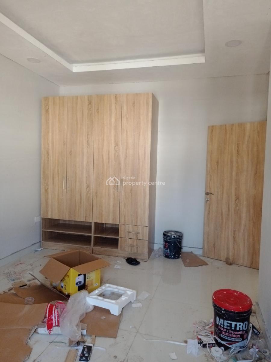 Newly Built 4 Bedroom Duplex with a Room Boys Quarter, Lekki Phase 2, Lekki, Lagos, Terraced Duplex for Sale