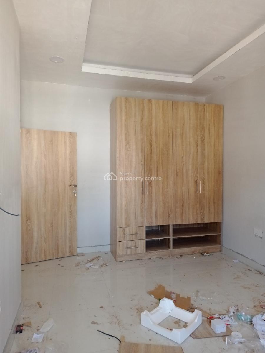 Newly Built 4 Bedroom Duplex with a Room Boys Quarter, Lekki Phase 2, Lekki, Lagos, Terraced Duplex for Sale