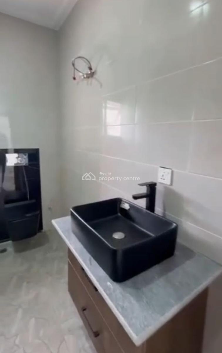 4bedroom Fully Detached Duplex in Lifecamp, Life Camp, Abuja, Detached Duplex for Sale