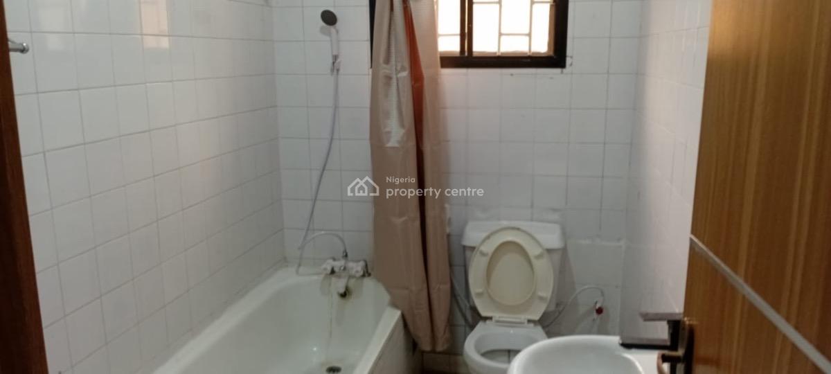 3 Bedroom Flat, Omole Phase 2, Ikeja, Lagos, Flat / Apartment for Rent