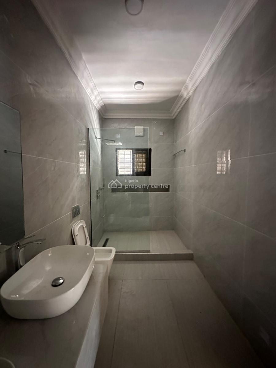 3 Bedroom Apartment, Lekki Phase 1, Lekki, Lagos, Flat / Apartment for Rent