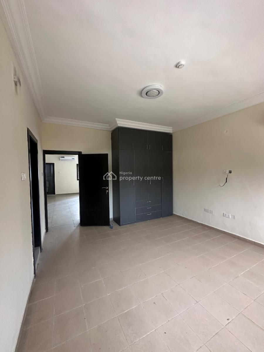 3 Bedroom Apartment, Lekki Phase 1, Lekki, Lagos, Flat / Apartment for Rent