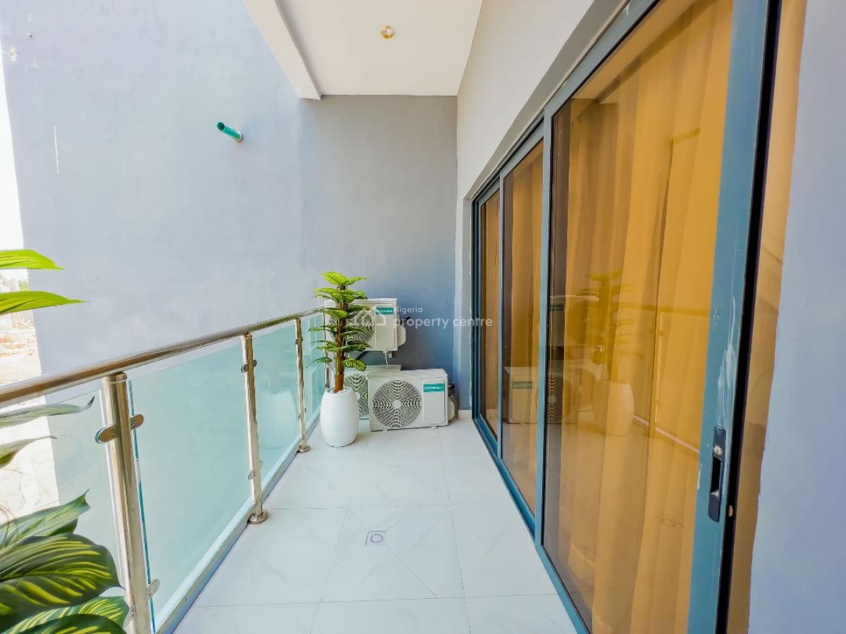 Luxury Terraces with Maids Room in a Smart Estate (30 Units), Alverton Estate 2 / Lekki-epe Expressway, Lekki, Lagos, Block of Flats for Sale