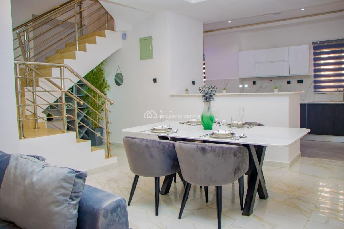 Luxury Terraces with Maids Room in a Smart Estate (30 Units), Alverton Estate 2 / Lekki-epe Expressway, Lekki, Lagos, Block of Flats for Sale