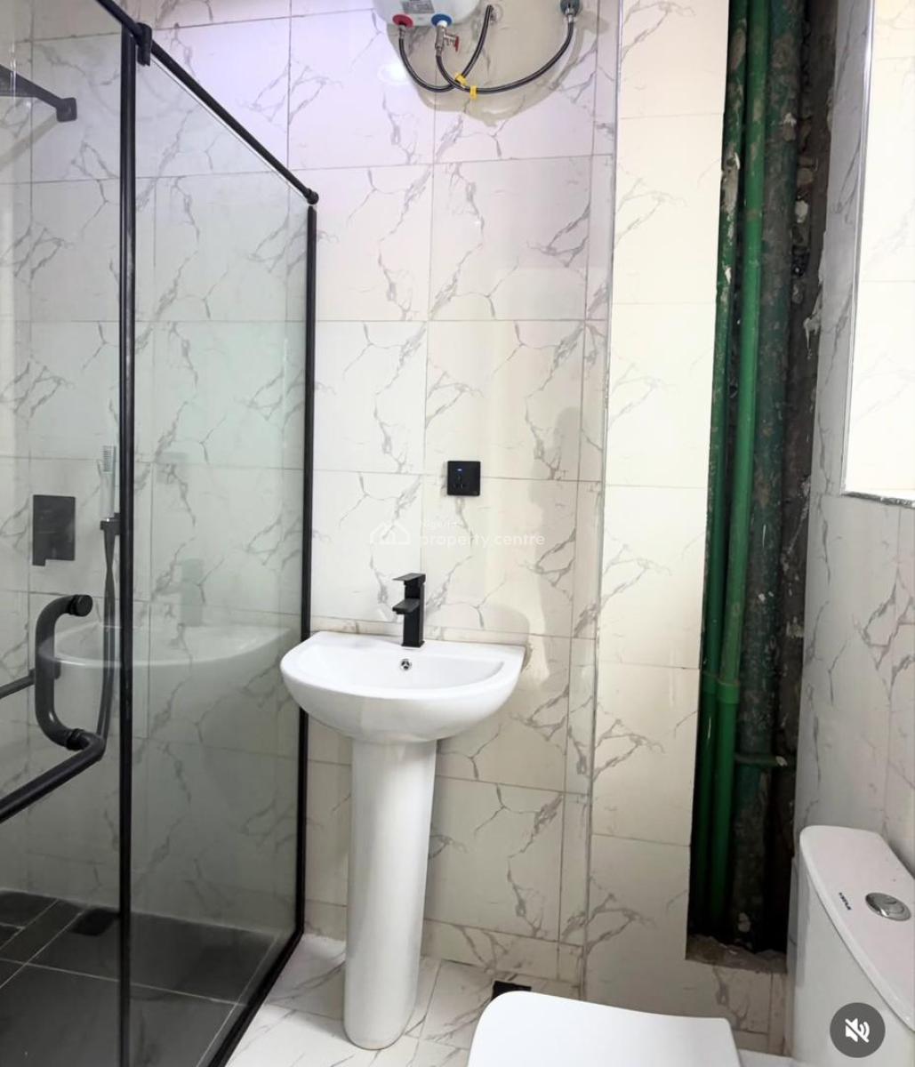 1-bedroom Apartment, Lekki Phase 1, Lekki, Lagos, Flat / Apartment for Sale