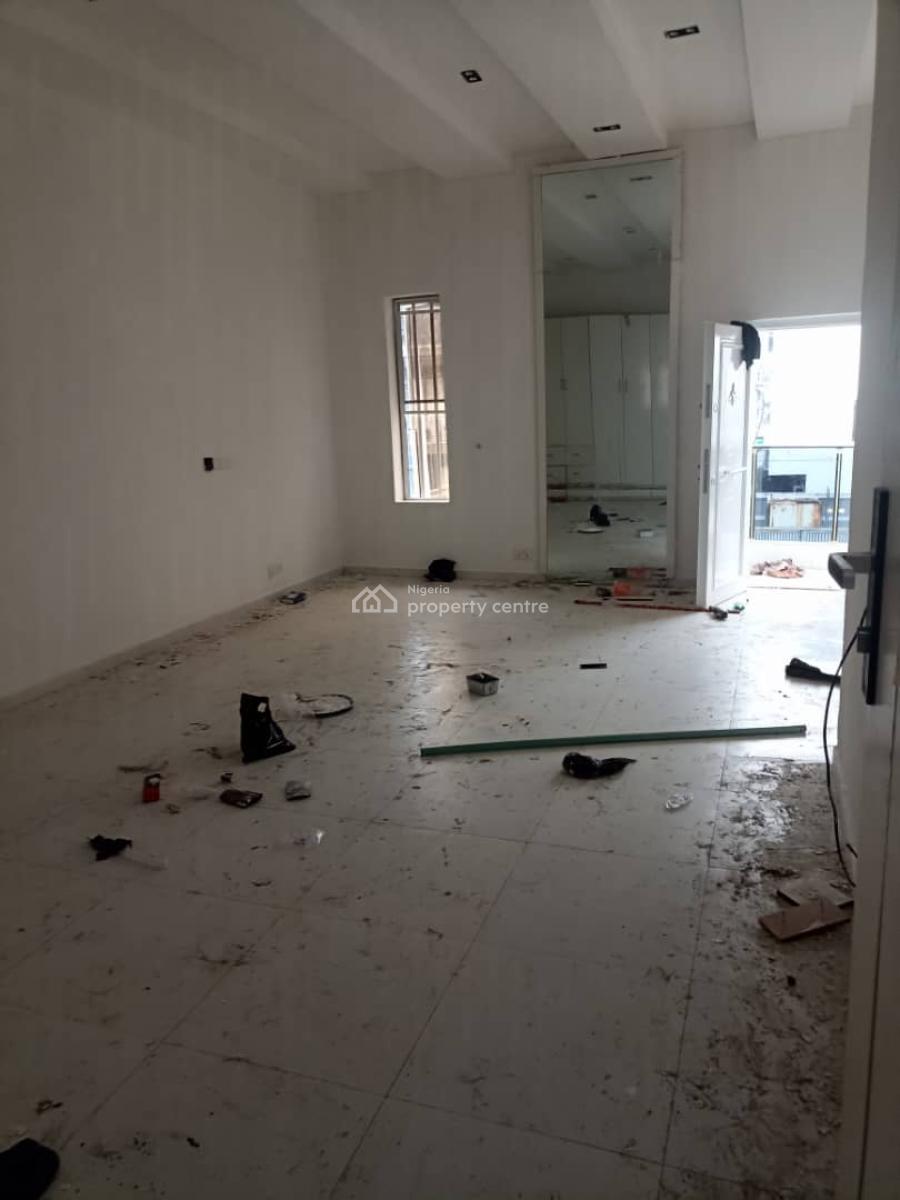 a Neatly and Massively Built 4 Bedroom Semi Detached Duplex and a Bq, Osapa, Lekki, Lagos, Semi-detached Duplex for Rent