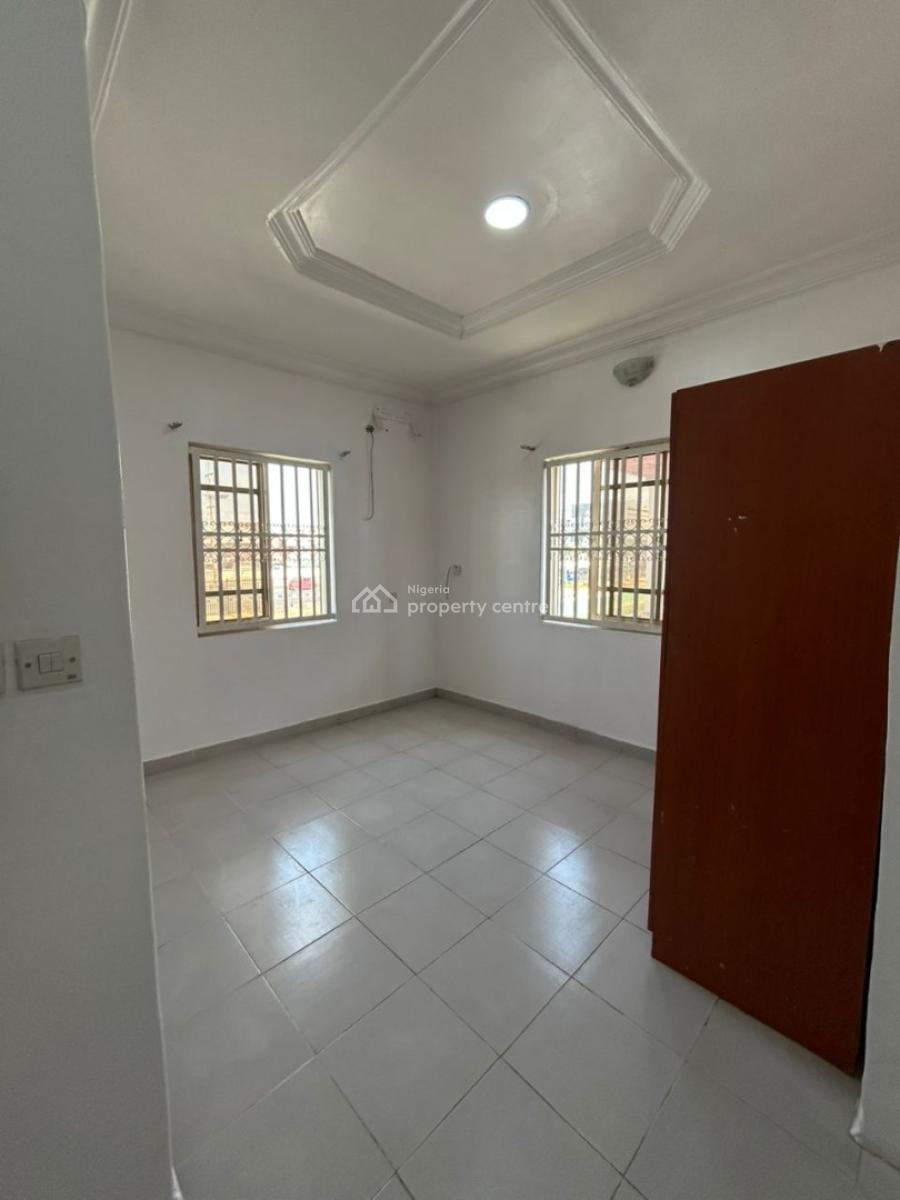 2 Bedroom Apartment, Lekki Phase 1, Lekki, Lagos, Flat / Apartment for Rent