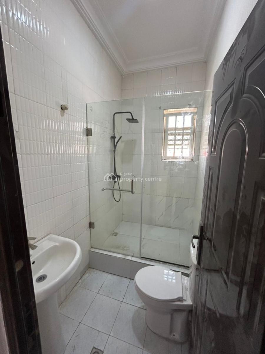2 Bedroom Apartment, Lekki Phase 1, Lekki, Lagos, Flat / Apartment for Rent