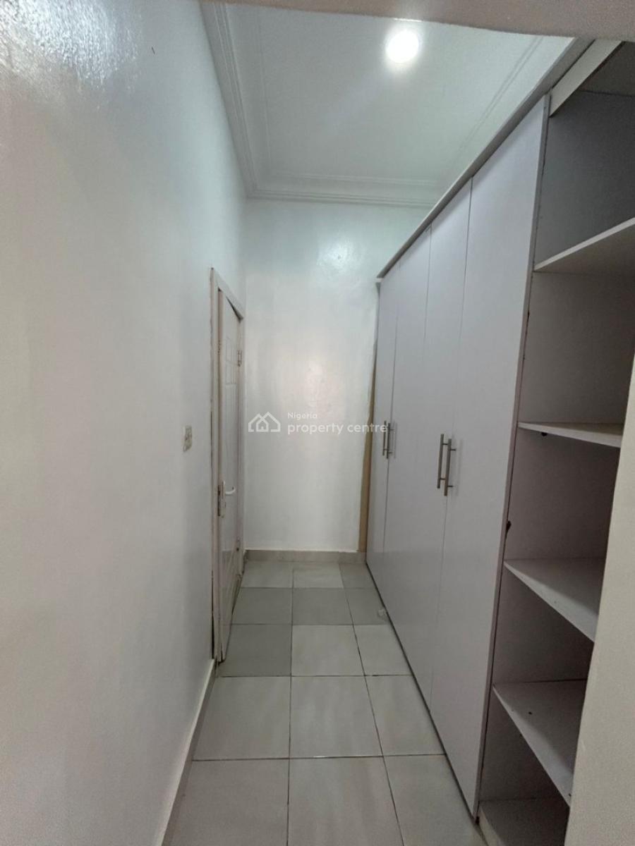 2 Bedroom Apartment, Lekki Phase 1, Lekki, Lagos, Flat / Apartment for Rent