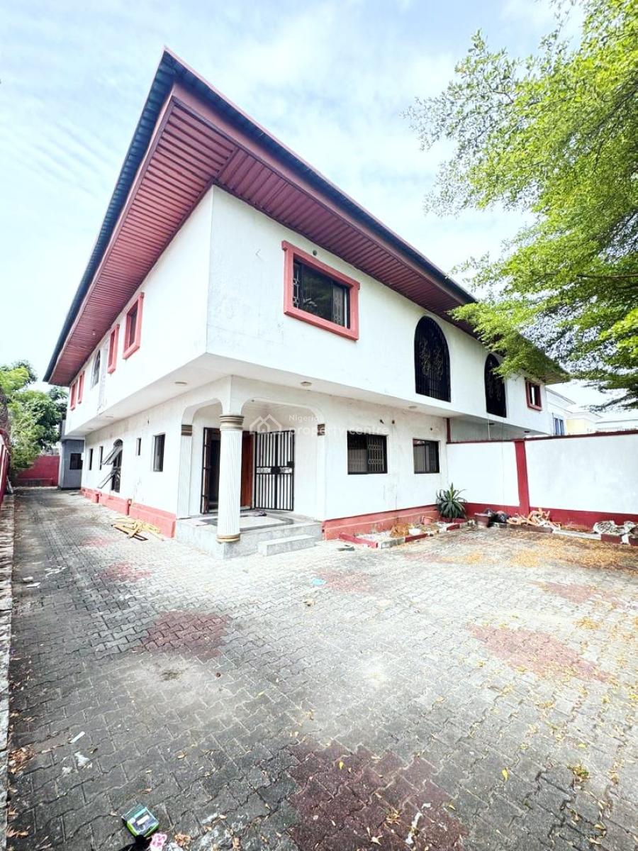 Commercial 5 Bedroom with 2 Rooms Bq, Lekki Phase 1, Lekki, Lagos, Office Space for Rent