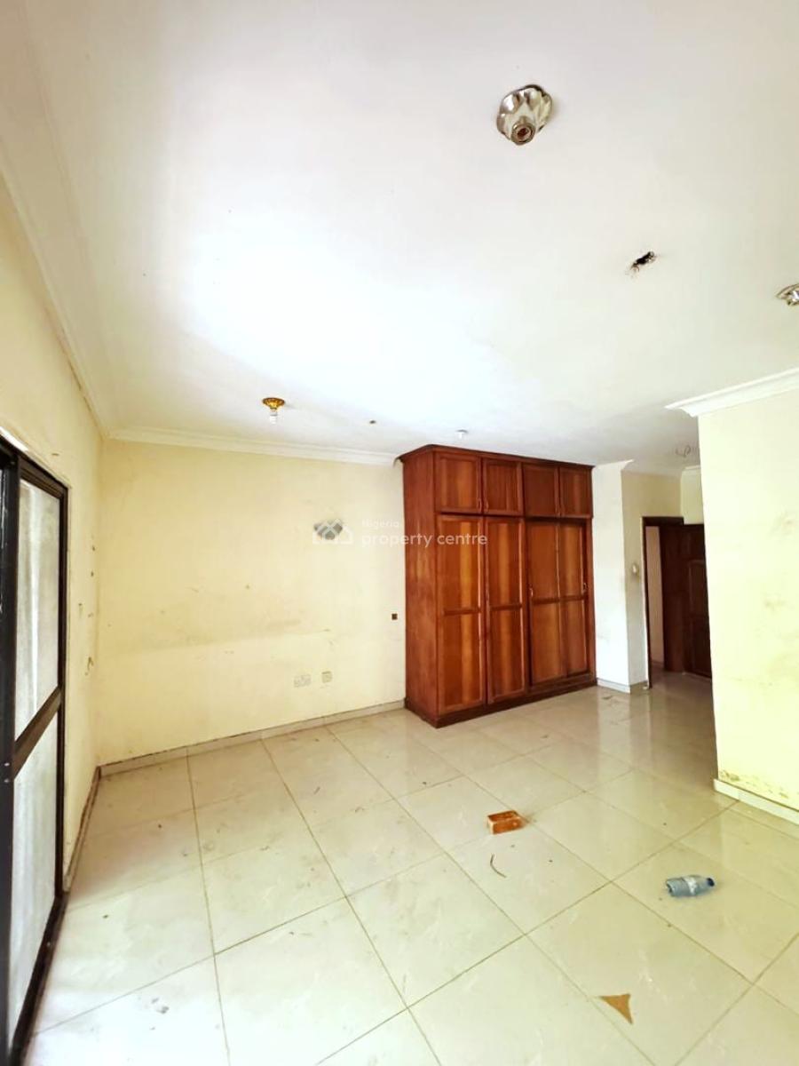 Commercial 5 Bedroom with 2 Rooms Bq, Lekki Phase 1, Lekki, Lagos, Office Space for Rent