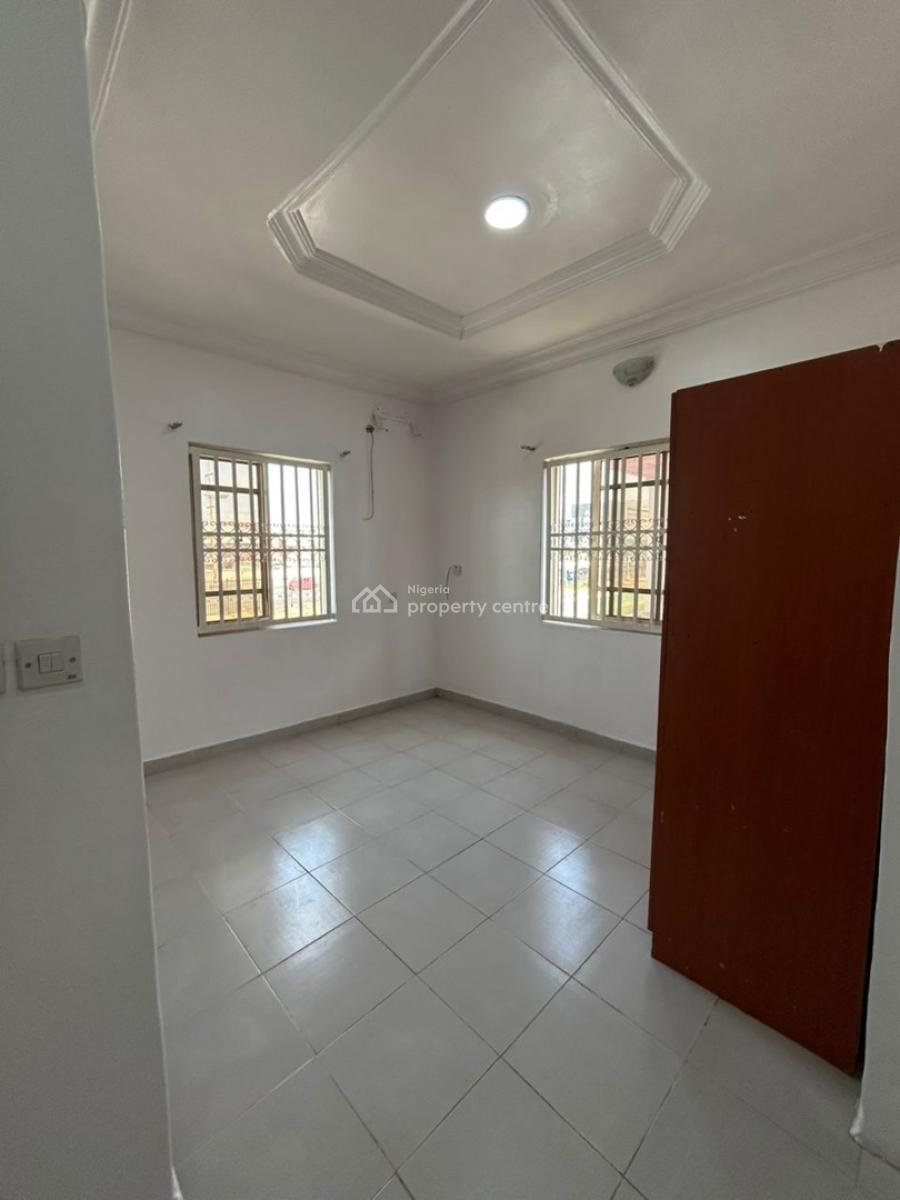 2 Bedroom Apartment, Lekki Phase 1, Lekki, Lagos, Flat / Apartment for Rent