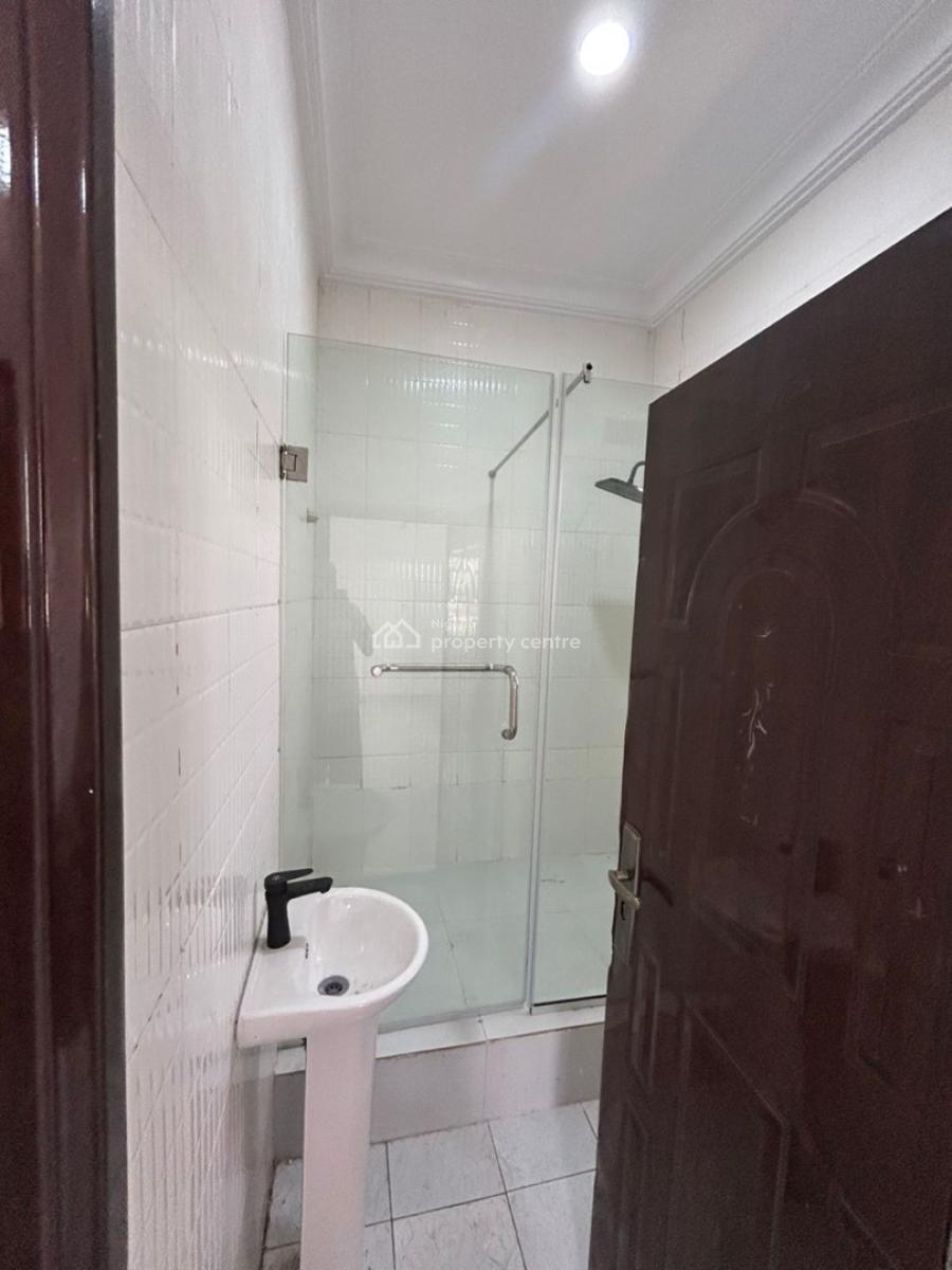 2 Bedroom Apartment, Lekki Phase 1, Lekki, Lagos, Flat / Apartment for Rent