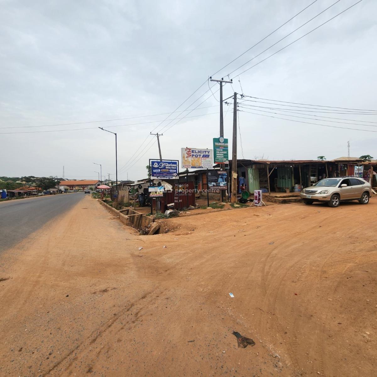Twin Flat of Bedroom Flat and 2 Bedroom Flat, Fenced and Gated, Oloogbo, Ologuneru, Ibadan, Oyo, House for Sale