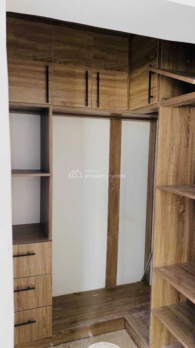 Renovated Three Bedroom Flat, Opposite Maitama, Katampe (main), Katampe, Abuja, Flat / Apartment for Rent