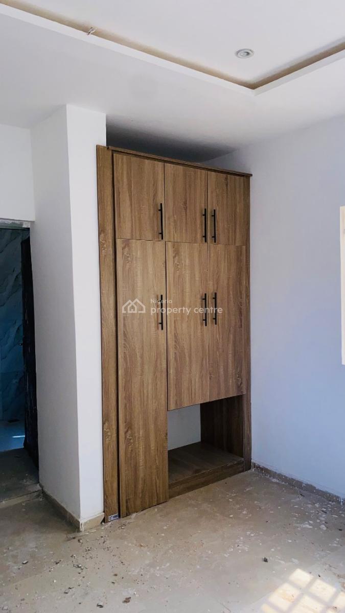 Renovated Three Bedroom Flat, Opposite Maitama, Katampe (main), Katampe, Abuja, Flat / Apartment for Rent