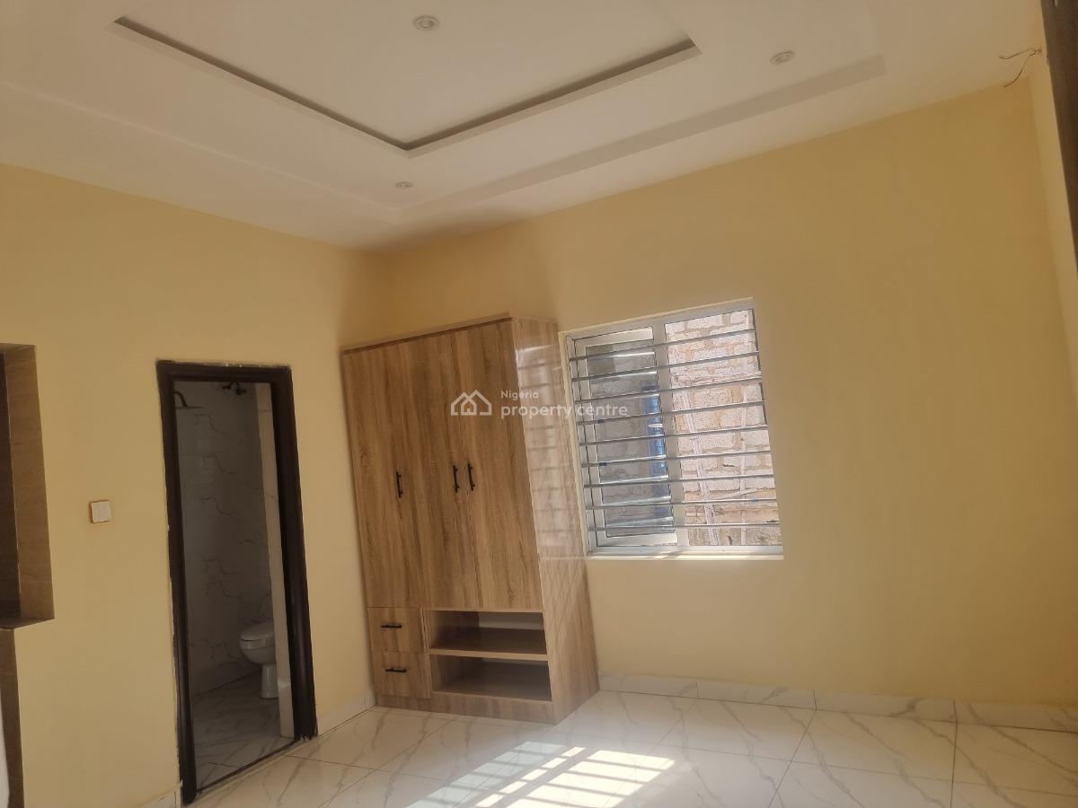 Smart Self Contain Apartment, on Von Road, Lugbe District, Abuja, Self Contain (single Rooms) for Rent