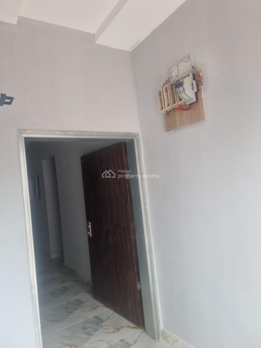 Smart Brand New 3 Bedroom Apartment, Von Road, Lugbe District, Abuja, House for Rent
