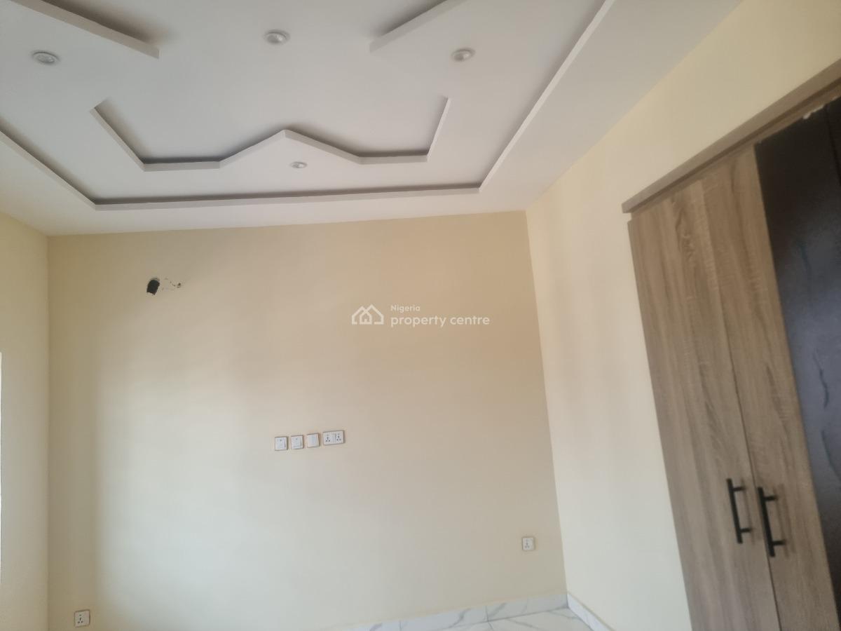 Smart Brand New 3 Bedroom Apartment, Von Road, Lugbe District, Abuja, House for Rent