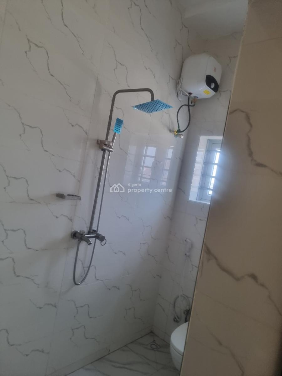 Smart Brand New 3 Bedroom Apartment, Von Road, Lugbe District, Abuja, House for Rent