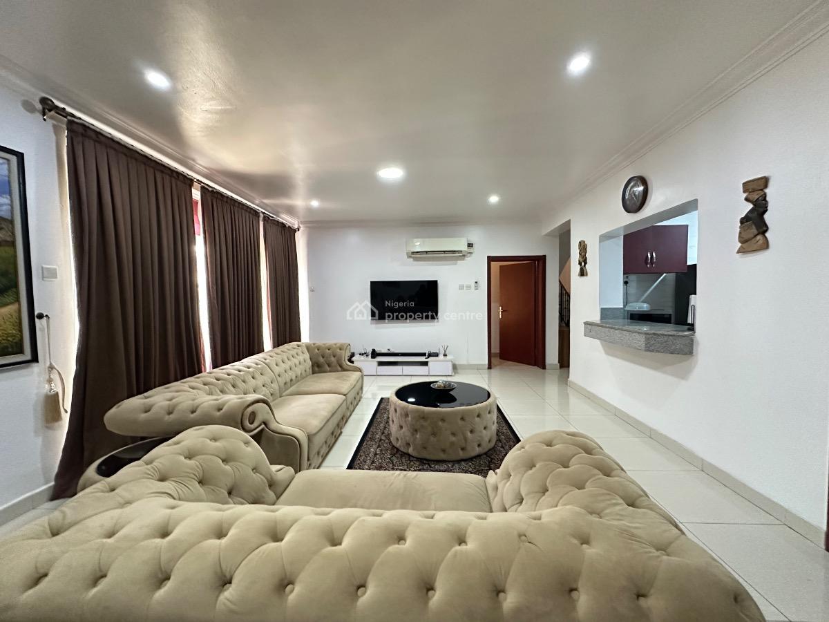 Fully Furnished & Lovely 3 Bedroom Maisonette, Chevron, Lekki, Lagos, Flat / Apartment for Rent
