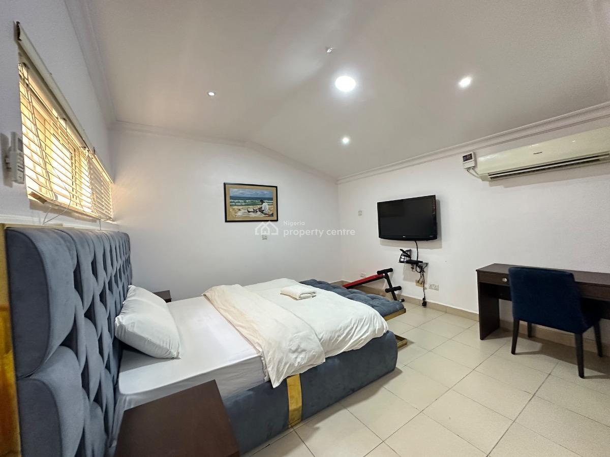 Fully Furnished & Lovely 3 Bedroom Maisonette, Chevron, Lekki, Lagos, Flat / Apartment for Rent