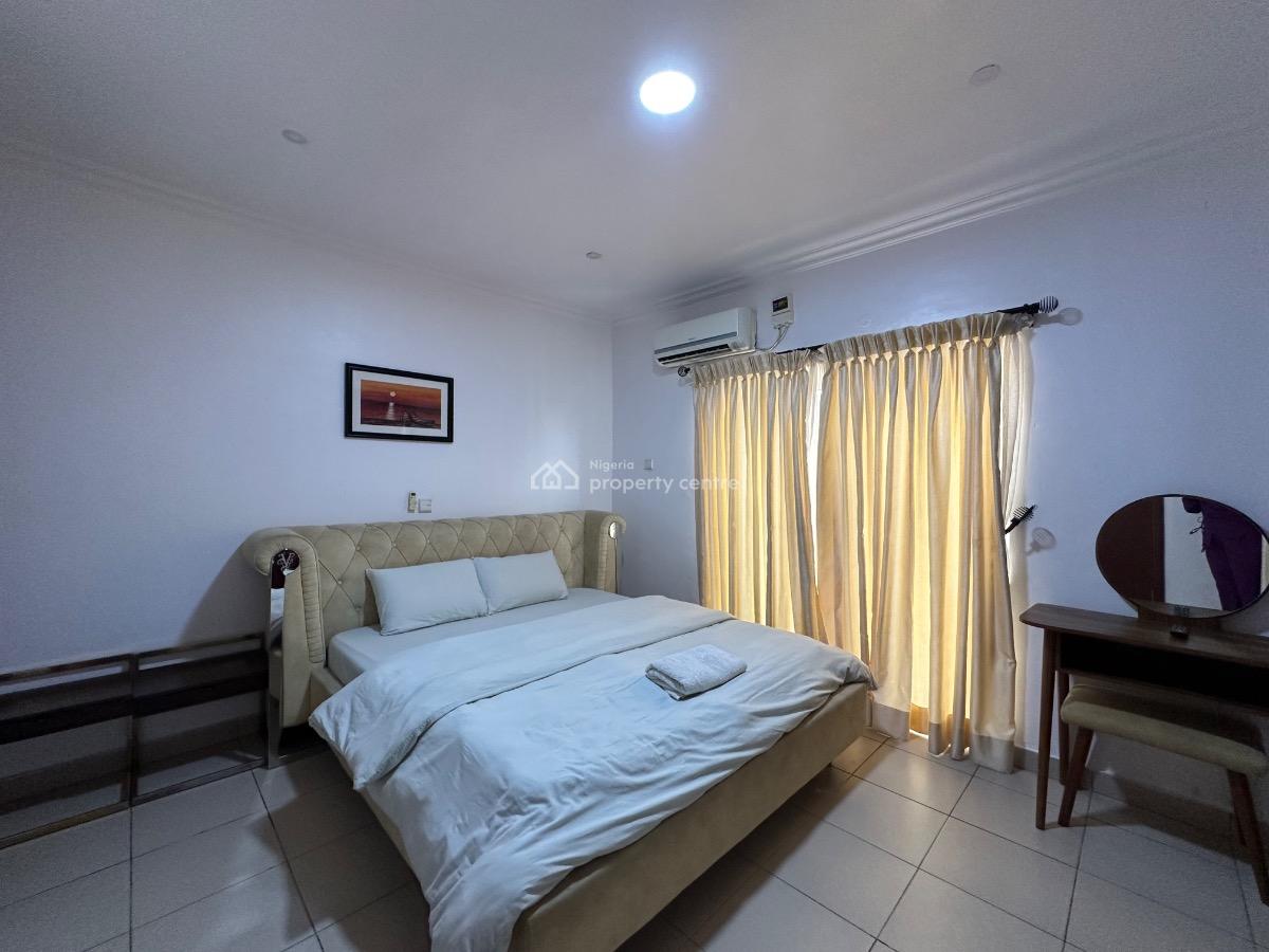 Fully Furnished & Lovely 3 Bedroom Maisonette, Chevron, Lekki, Lagos, Flat / Apartment for Rent