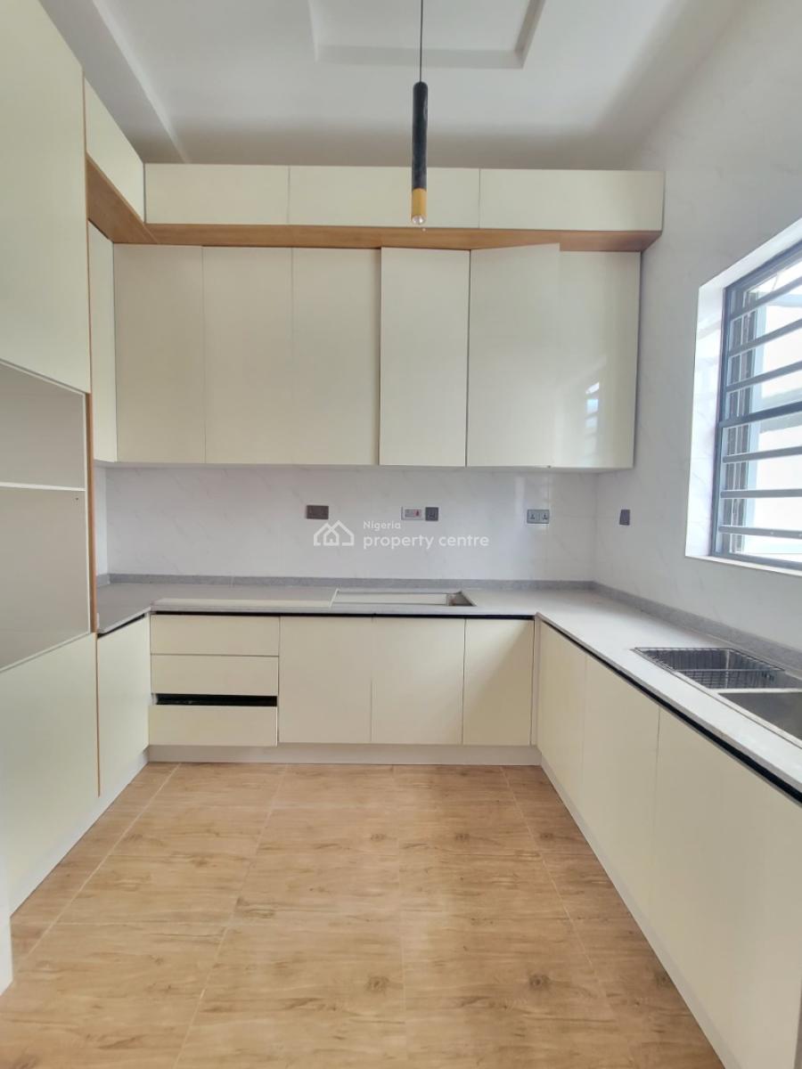 5 Bedroom Semi Detached Duplex with Bq, Ologolo, Lekki, Lagos, Semi-detached Duplex for Sale