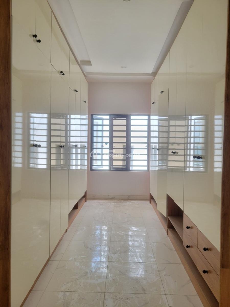 5 Bedroom Semi Detached Duplex with Bq, Ologolo, Lekki, Lagos, Semi-detached Duplex for Sale