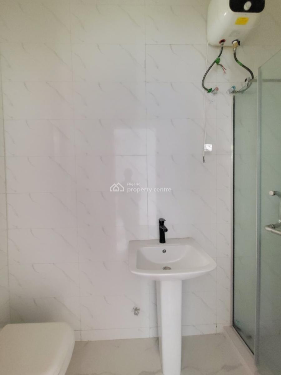 5 Bedroom Semi Detached Duplex with Bq, Ologolo, Lekki, Lagos, Semi-detached Duplex for Sale