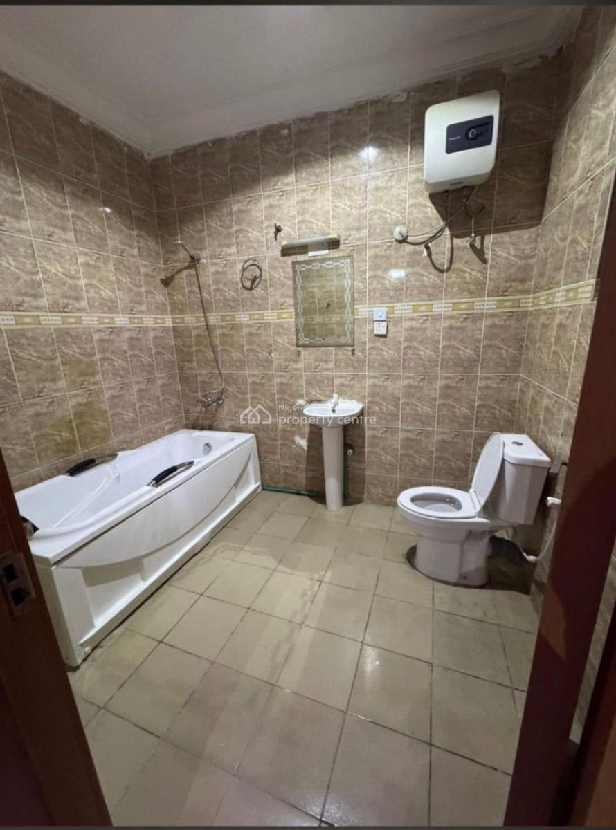 Massive Studio Apartment, Chevron, Chevy View, Lekki, Lagos, Commercial Property for Rent