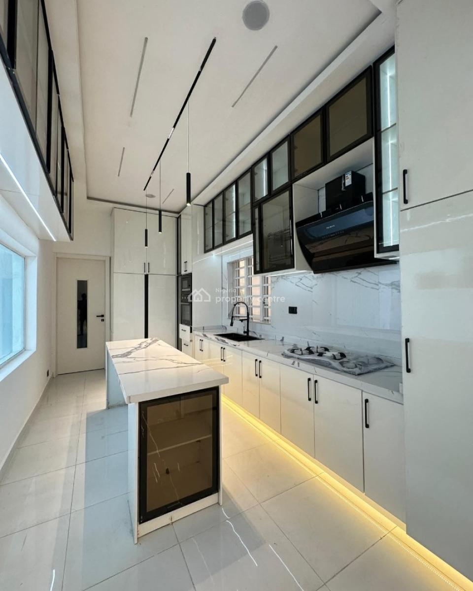 Well Built 5 Bedroom Detached Duplex, Ologolo, Lekki, Lagos, Detached Duplex for Sale