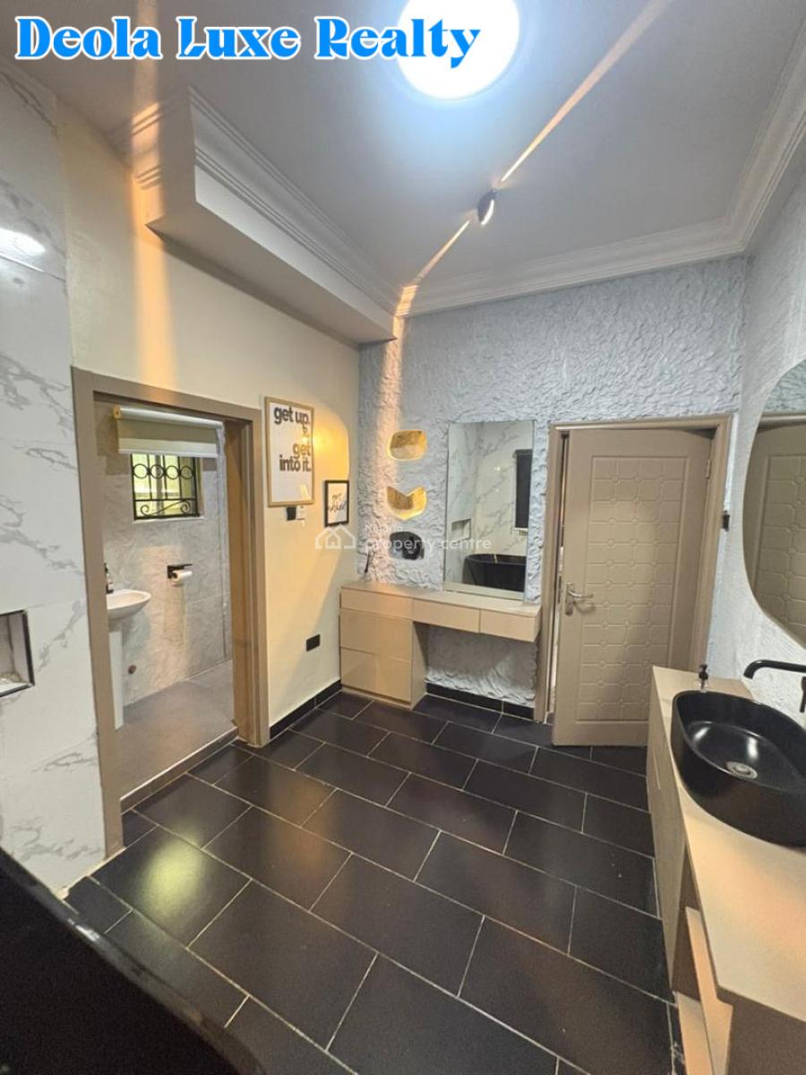 Unfurnished Luxury 1 Bedroom/mini Flat, Lekki Phase 1, Off Admiralty Road, Lekki, Lagos, Mini Flat (room and Parlour) for Rent