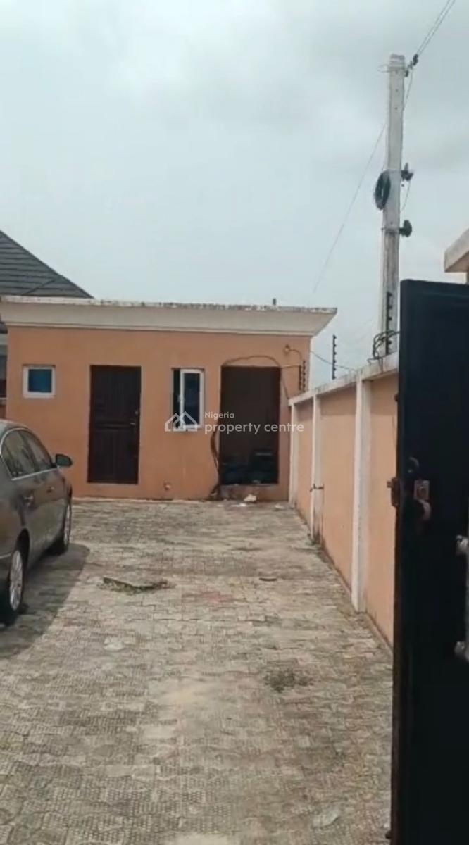 3 Bedrooms Flat Apartment, Billionaire Estate, Oribanwa, Ibeju Lekki, Lagos, Flat / Apartment for Sale