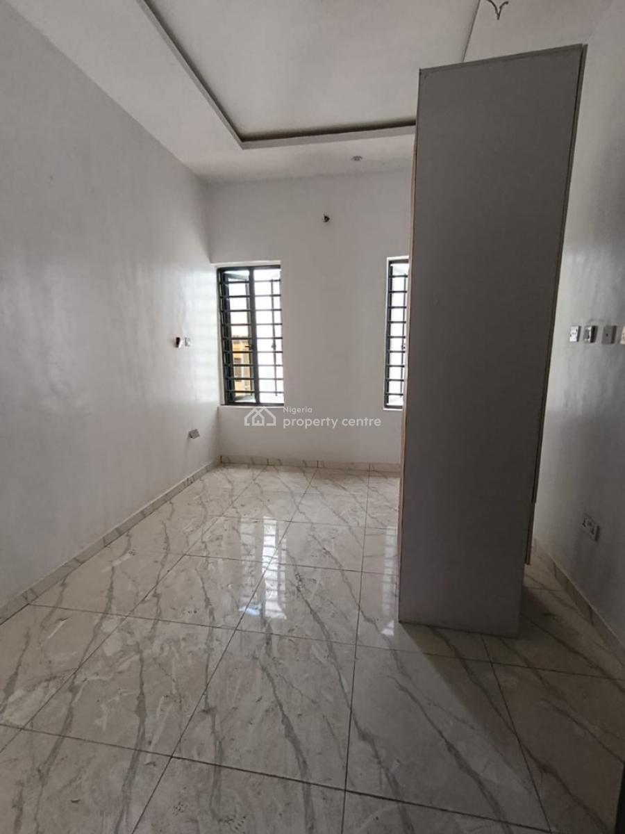Luxury 3 Bedroom, Ikota, Lekki, Lagos, Terraced Duplex for Sale