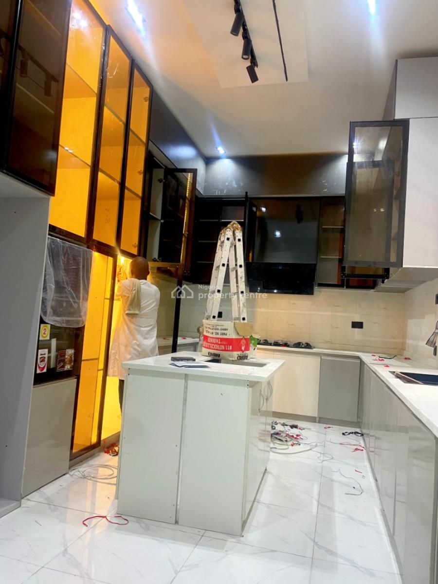 6 Bedroom Fully Detached Duplex, Chevron 2nd Toll Gate, Lekki, Lagos, House for Sale