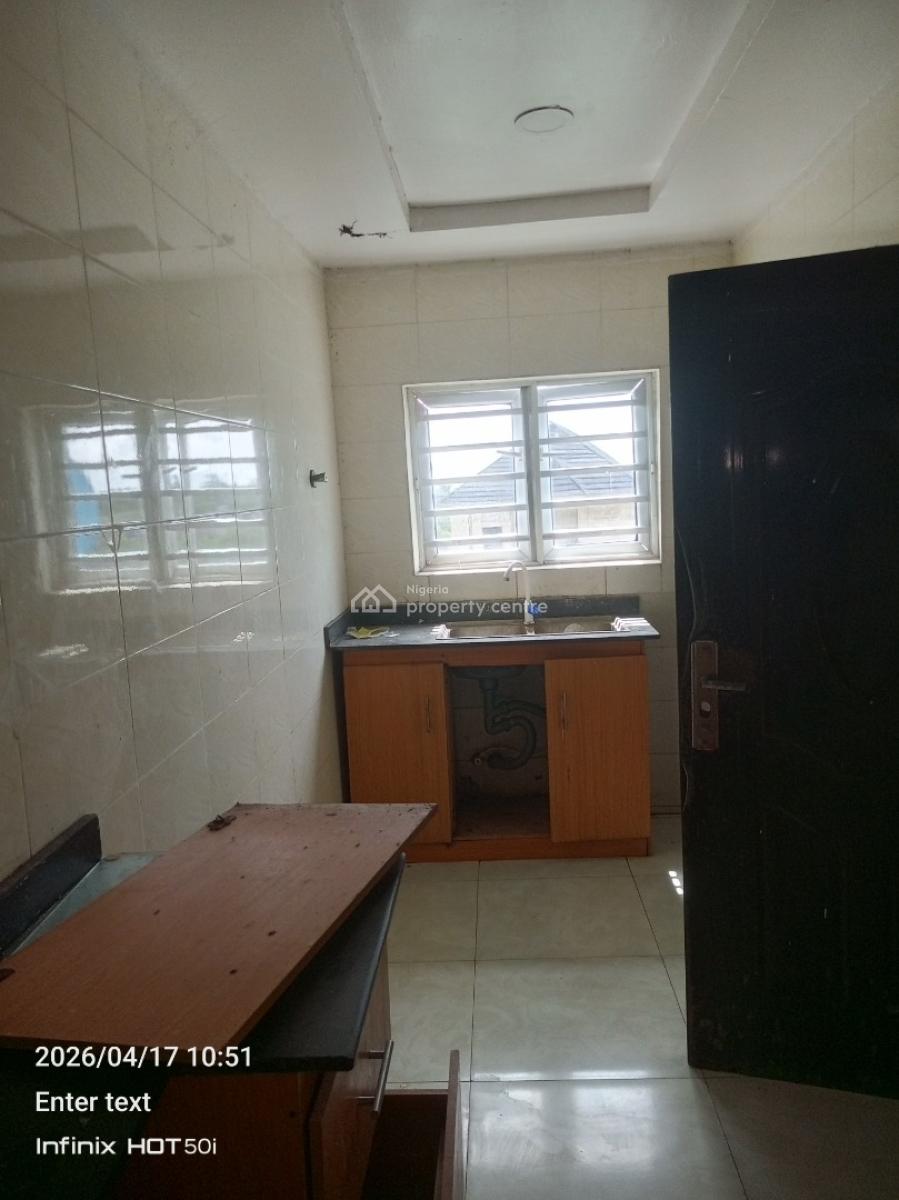 Two Bedroom Apartment, Sliver Point Estate, Badore, Ajah, Lagos, Flat / Apartment for Rent