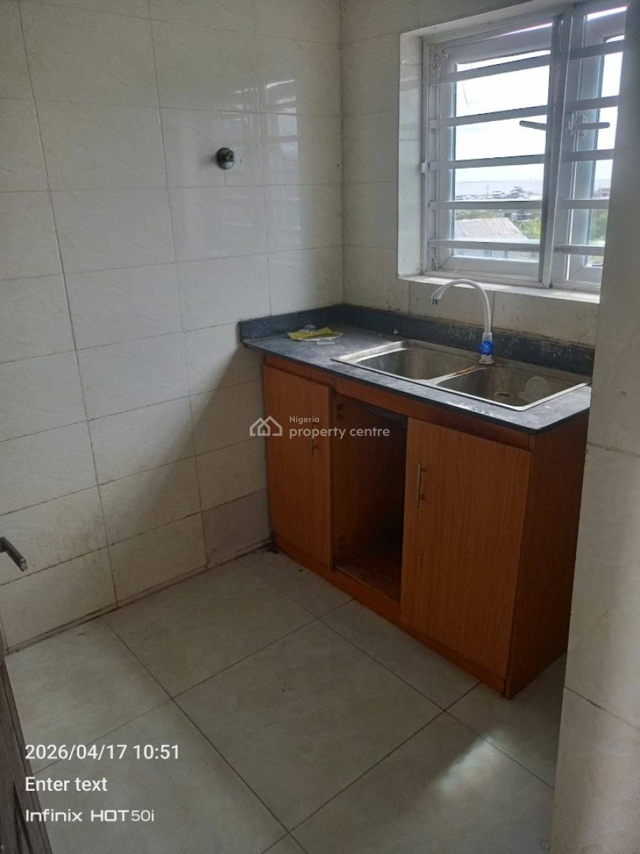 Two Bedroom Apartment, Sliver Point Estate, Badore, Ajah, Lagos, Flat / Apartment for Rent